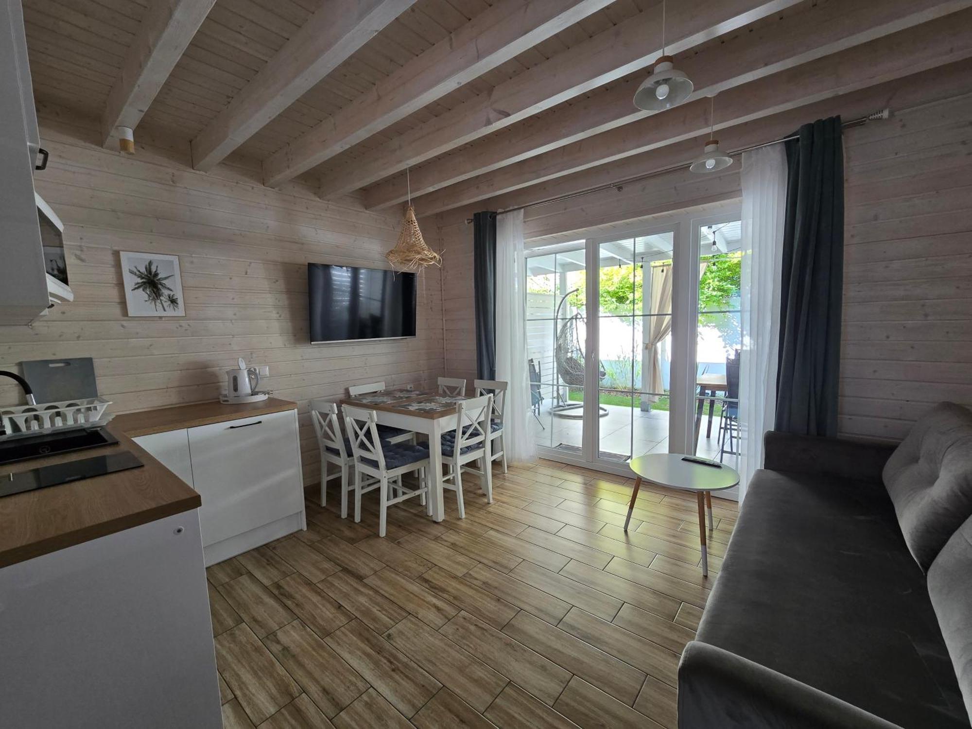Kanaloa Pobierowo Exteriör bild